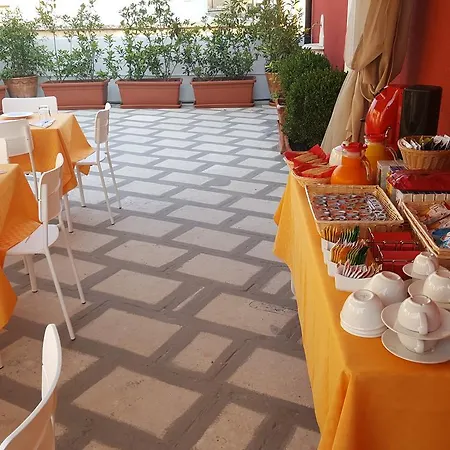 Mediterraneo Alojamento de Acomodação e Pequeno-almoço 4*